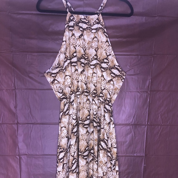 maxi dress - Picture 2 of 2